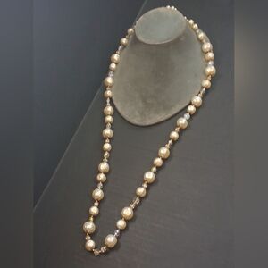 41" Pearl Crystal Amd Gold Bead Necklace